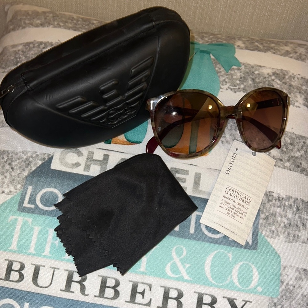 Brand New Giorgio Armani Sunglasses- Authentic - Picture 2 of 10